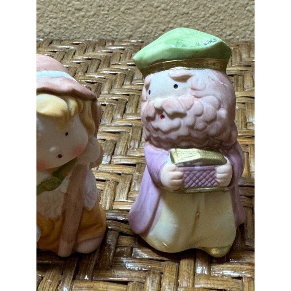 Hand-Painted Ceramic Nativity Scene Figurines Set Of 8 Pieces - Picture 4 of 10